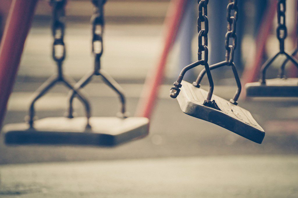 Manutenção de Playground de Madeira